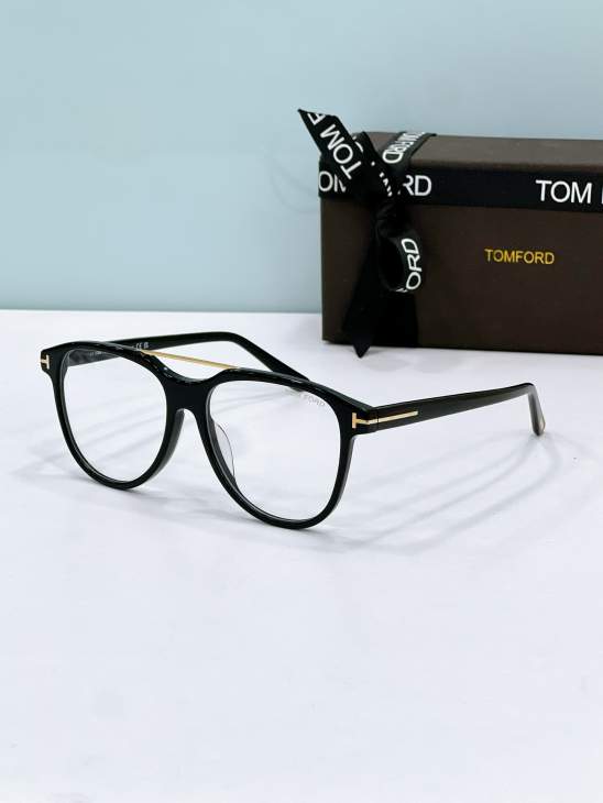 Picture of Tom Ford Sunglasses _SKUfw80536931fw